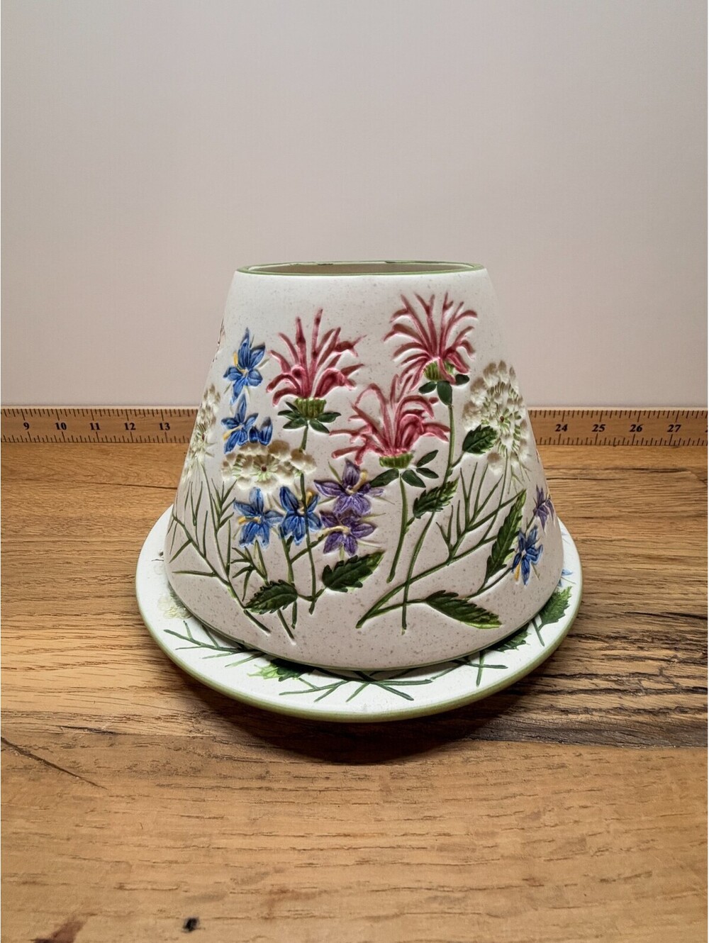 YANKEE CANDLE SPRING THEME BEES & FLOWERS CANDLE TOPPER SHADE~5” TALL